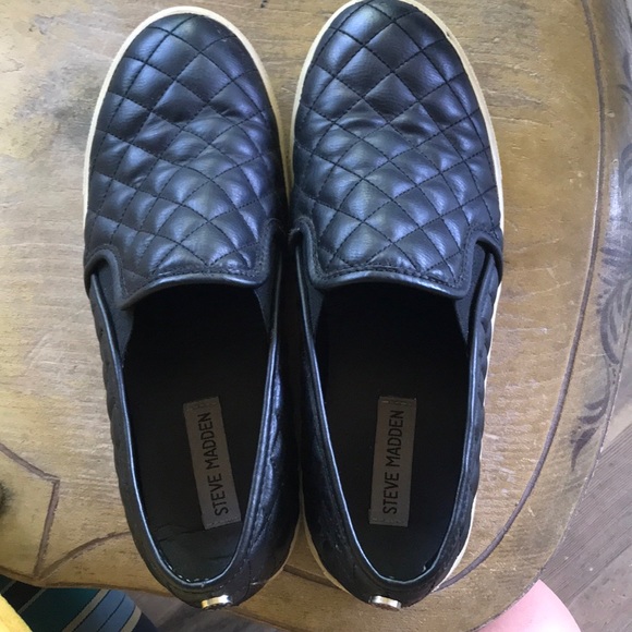 Steve Madden black Sneakers - Picture 2 of 3